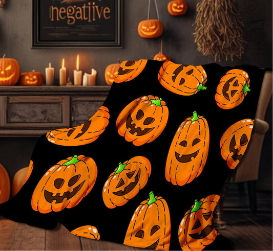 Cozy Halloween Throw Blanket – 4 Designs Available